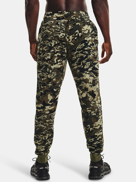 Under Armour Pánske tepláky Under Armour RIVAL FLC CAMO SCRIPT JGR