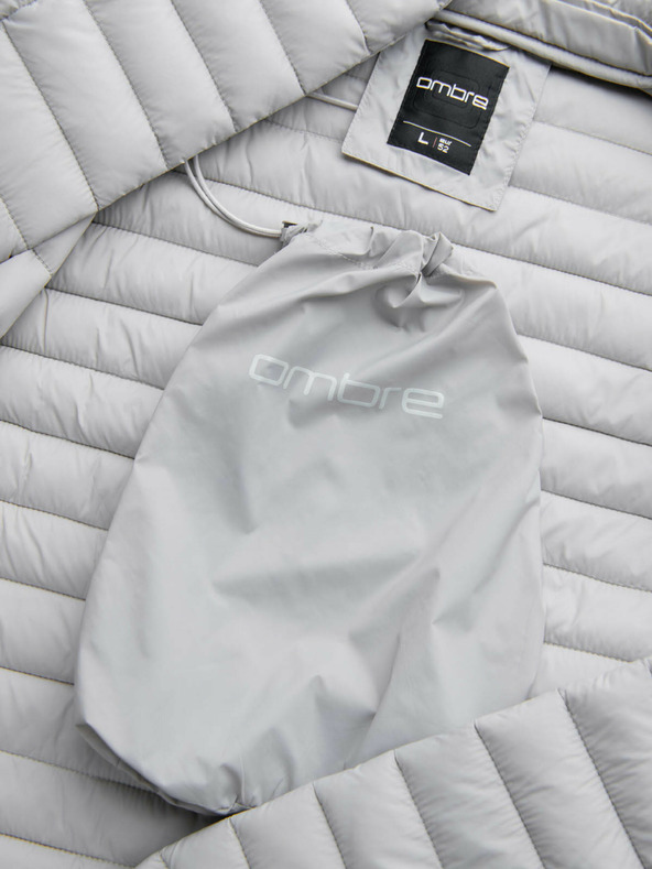 Ombre Clothing Svetlošedá pánska ľahká prešívaná bunda Ombre Clothing