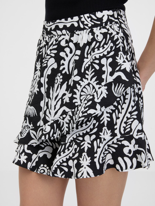 Orsay Čierne dámske volánové kraťasy ORSAY