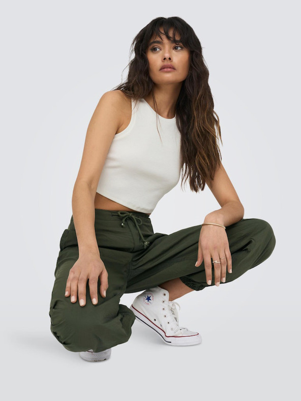 ONLY Biele dámske tielko s výstrihom ONLY Vilma