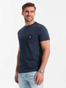Ombre Clothing Tmavomodré pánske tričko s vreckom Ombre Clothing