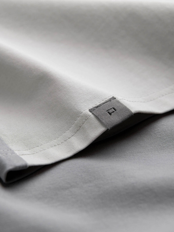 Ombre Clothing Šedé pánske tričko Ombre Oblečenie