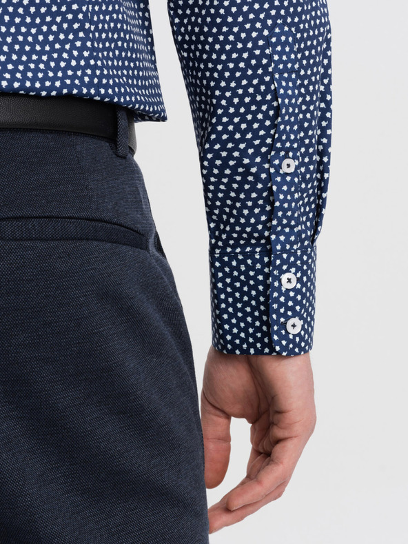 Ombre Clothing Modrá pánska vzorovaná slim fit košeľa Ombre Clothing
