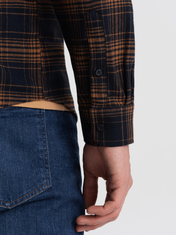 Ombre Clothing Tmavomodrá pánska kockovaná flanelová košeľa Ombre Clothing