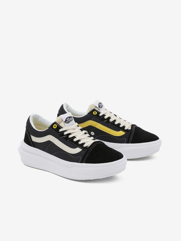 Vans Čierne dámske tenisky na platforme VANS UA Old Skool Overt CC