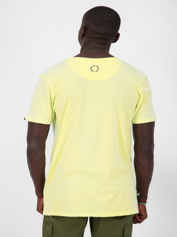 Alife and Kickin Žlté pánske tričko s potlačou Alife and Kickin