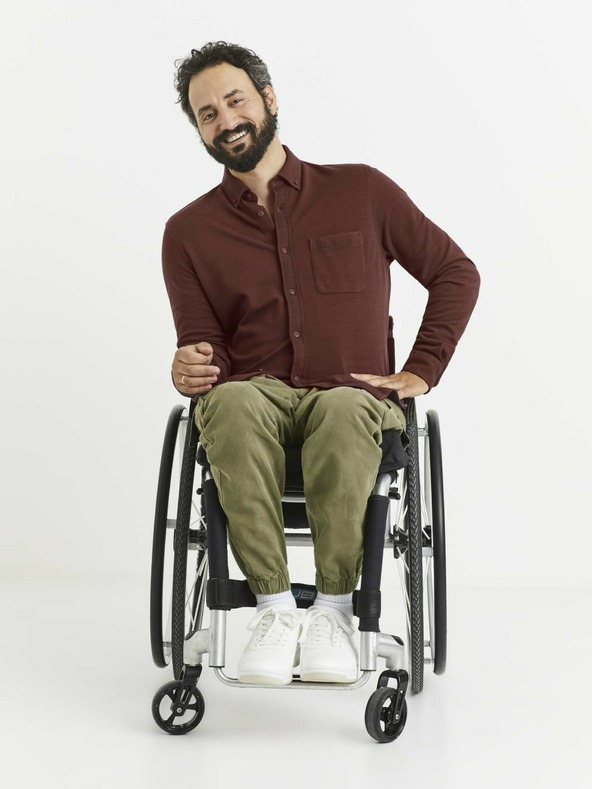 Celio Vínová pánska košeľa s vreckom Celio