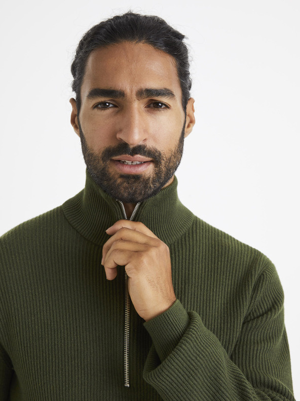 Celio Khaki pánsky sveter so stojacím golierom Celio