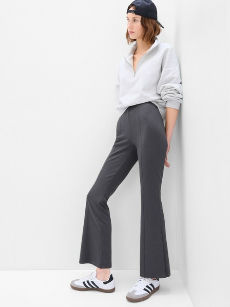 GAP Nohavice flare mid rise GAP