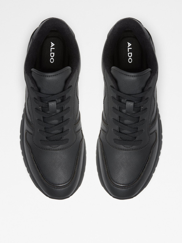 Aldo Cernache Tenisky