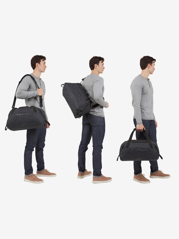 Thule Čierny cestovný batoh Thule Aion 35 l