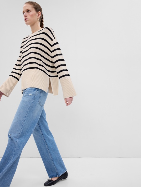 GAP Pásikavý sveter oversize