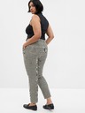 GAP Nohavice Mid Rise