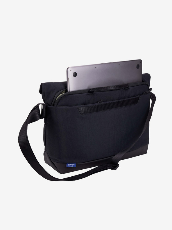 Thule Čierna taška cez rameno Thule Paramount s objemom 14 l