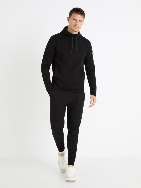 Celio Čierna pánska mikina s kapucňou Celio Feyokehood