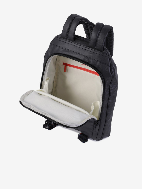 Hedgren Čierny dámsky batoh Hedgren Vogue S