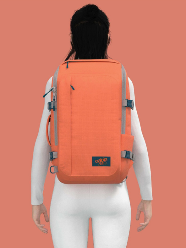 CabinZero Batoh CabinZero Adv 32L Moroccan sands