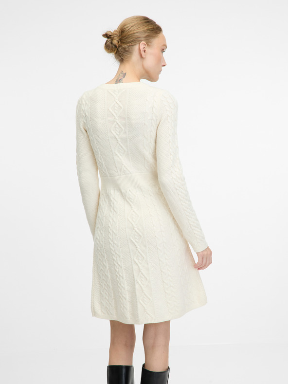 Orsay Krémové dámske šaty ku kolenám ORSAY