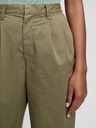 GAP Nohavice khaki high rise GAP