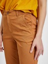GAP Nohavice khaki girlfriend high rise GAP