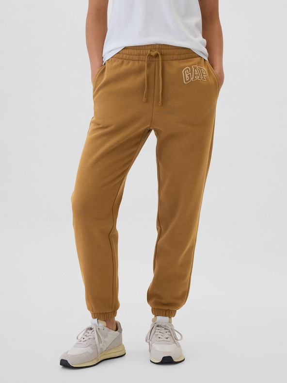 GAP Tepláky s logom GAP
