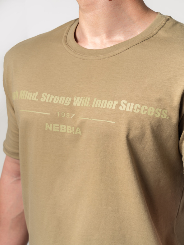 Nebbia Tričko svalového strihu FLEXIN' 358