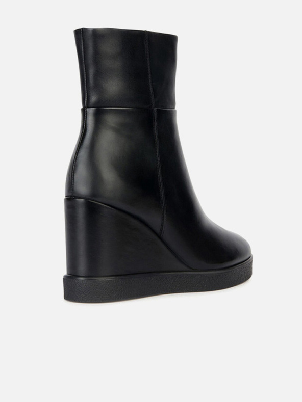 Geox Čierne dámske členkové topánky Geox Elidea na klin