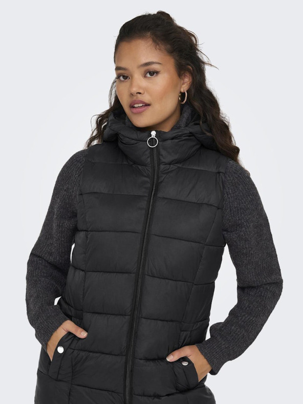 Jacqueline de Yong Čierna dámska prešívaná vesta JDY Zulu