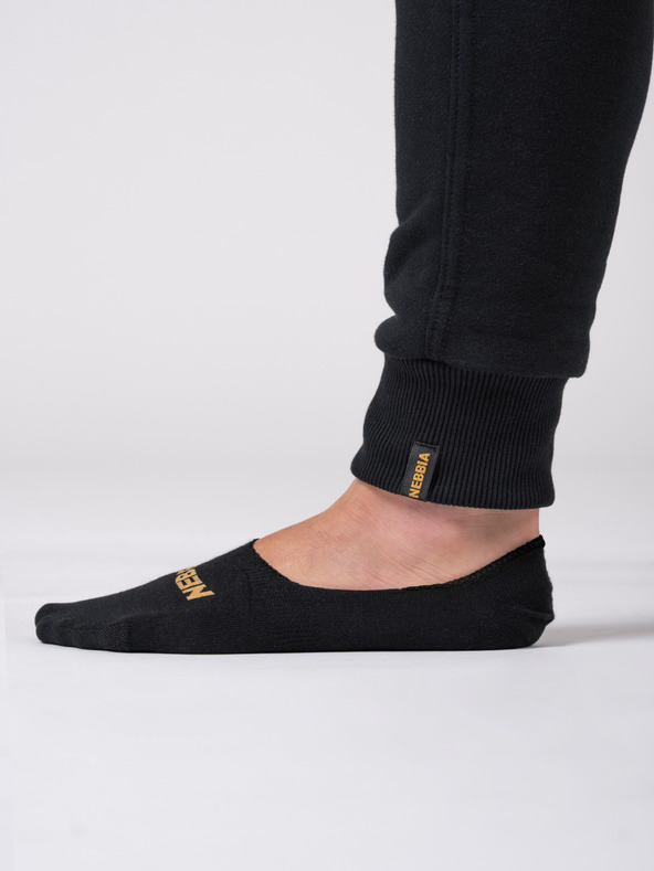 Nebbia Čierne dámske ponožky INTENSE no-show 105