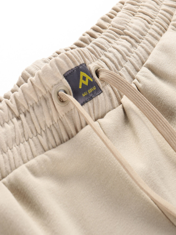 NAX Svetlohnedé dámske šortky NAX Meneda