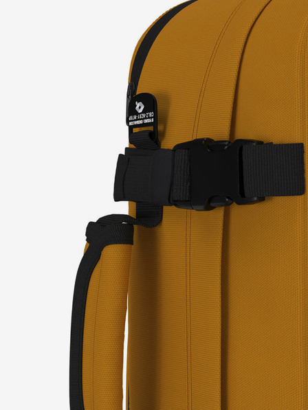 CabinZero Horčicový unisex batoh CabinZero Classic Tech (28L)