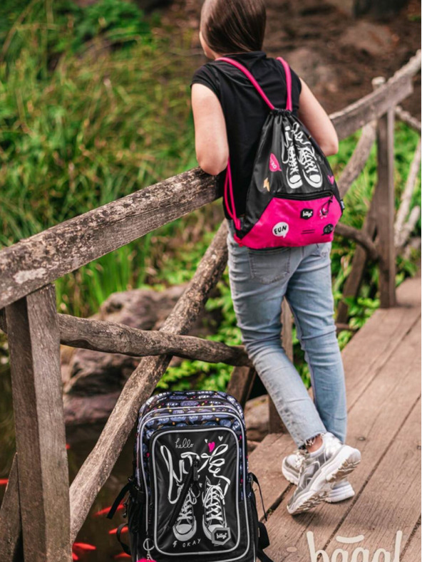 BAAGL  Čierna taška s vreckom na tenisky Baagl