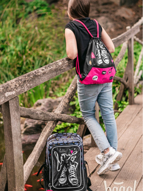 BAAGL  Čierna taška s vreckom na tenisky Baagl