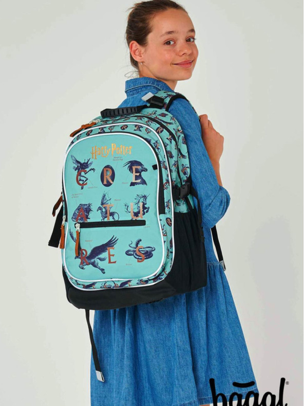 BAAGL  Modrý školský batoh Baagl Jadro Harry Potter Fantastické zvery