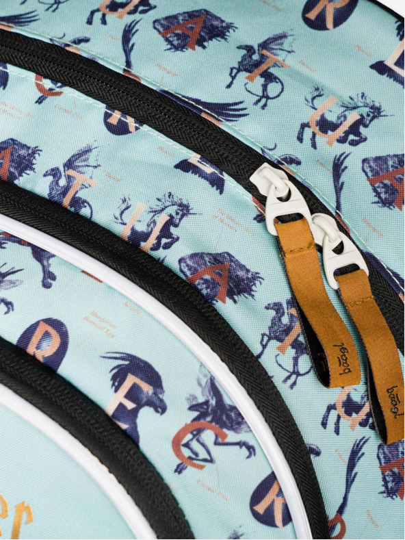 BAAGL  Modrý školský batoh Baagl Jadro Harry Potter Fantastické zvery