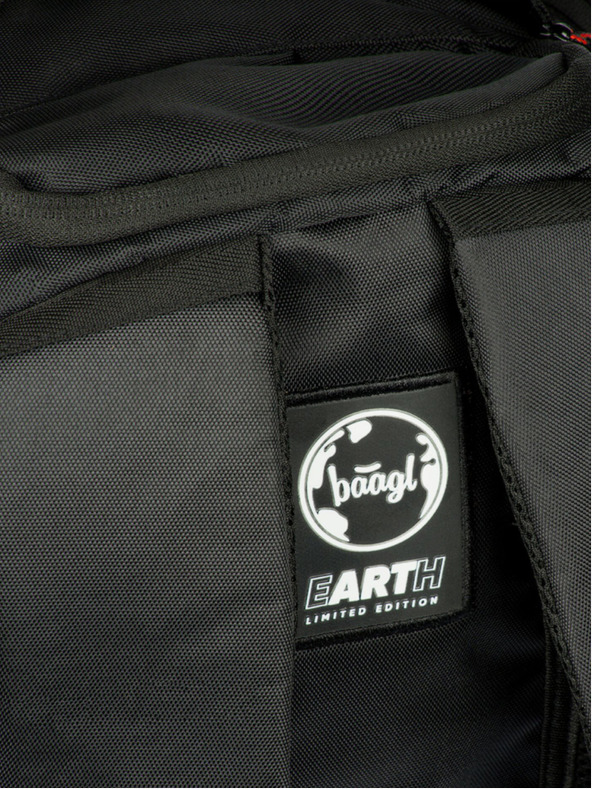 BAAGL  Čierny batoh Baagl eARTh Batman Red