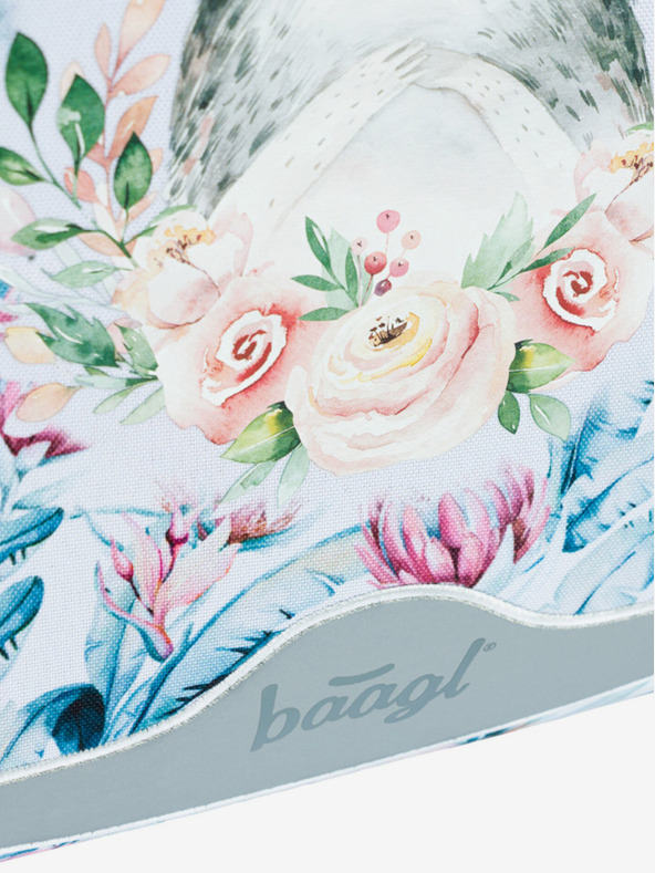 BAAGL  Biela školská taška Baagl Shelly Mýval