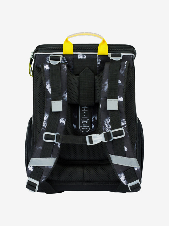 BAAGL  Čierna školská taška Zippy Baagl Batman Darky City