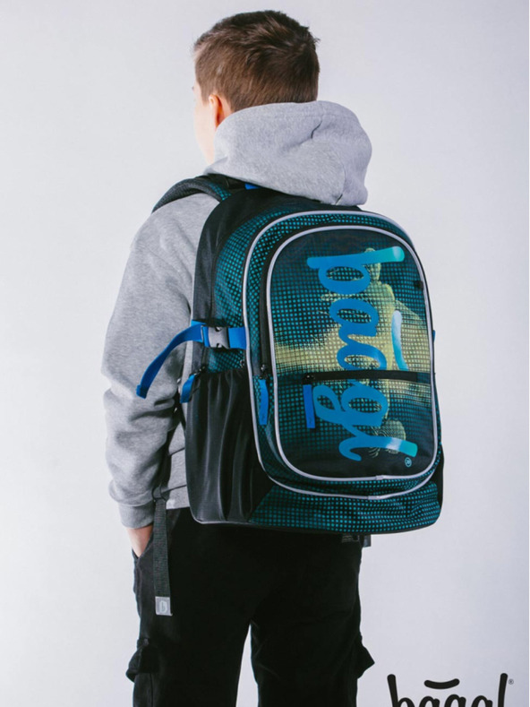 BAAGL  Zelený školský batoh Baagl Core Futbalista