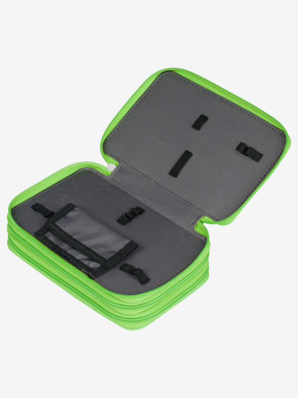 BAAGL  Zelený trojposchodový školský peračník Baagl Futbalista