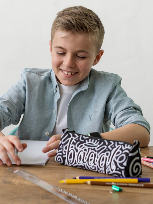 BAAGL  Čierna študentská taška Baagl Element