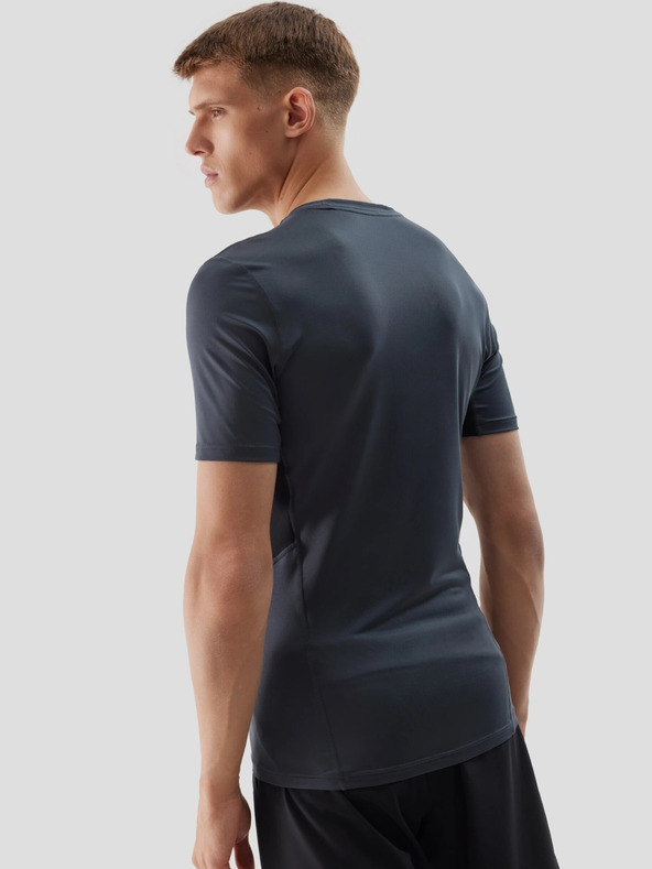 4F Pánske športové tričko slim fit z recyklovaných materiálov 4F