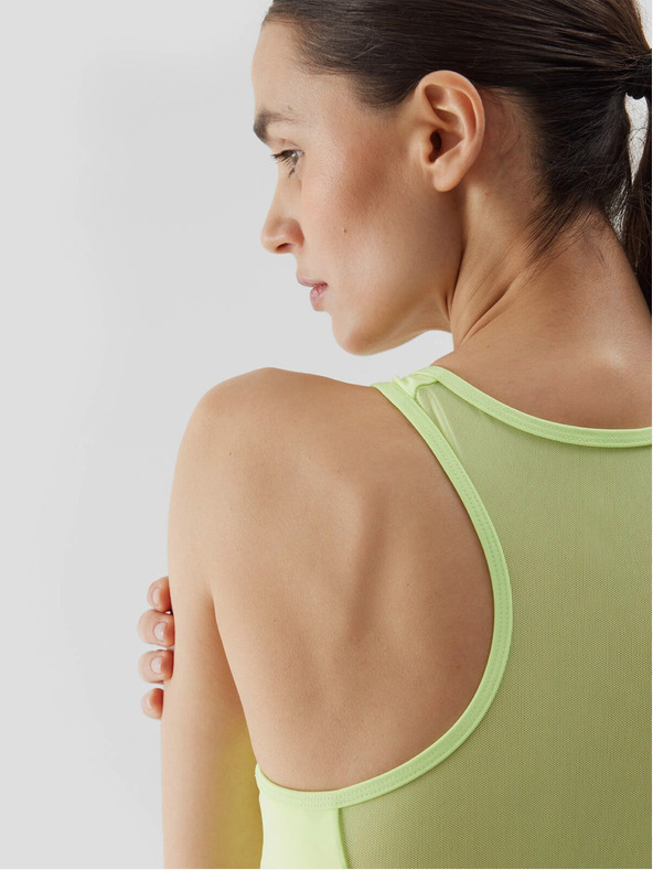 4F Dámska športová podprsenka s nízkou podporou 4F s recyklovanými materiálmi