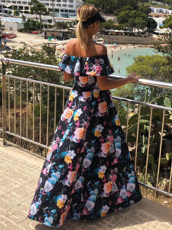 numoco Dlhé šaty s volánom - čierne + farebné kvety Numoco