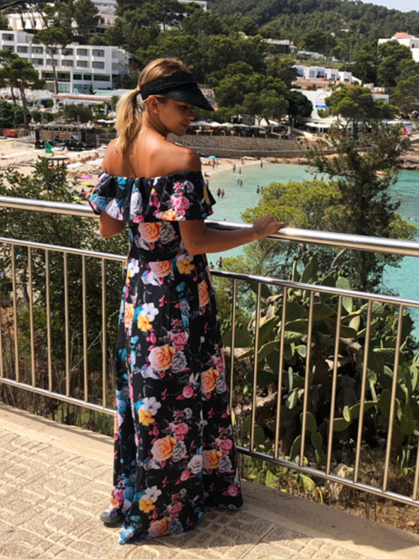 numoco Dlhé šaty s volánom - čierne + farebné kvety Numoco