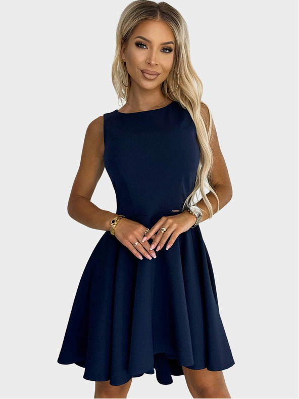 numoco Elegantné šaty s dlhším zadným dielom - tmavomodré Numoco