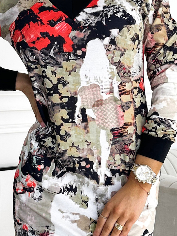 numoco Šaty s dlhým rukávom a výstrihom - farebné Numoco ELVIRA