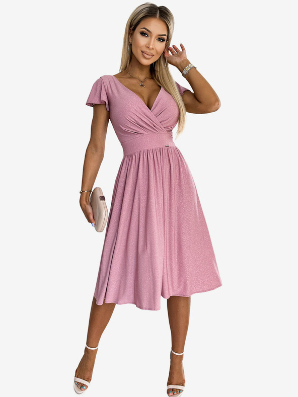 numoco Šaty s výstrihom a krátkymi rukávmi - púdrovo ružové s trblietkami Numoco MATILDE