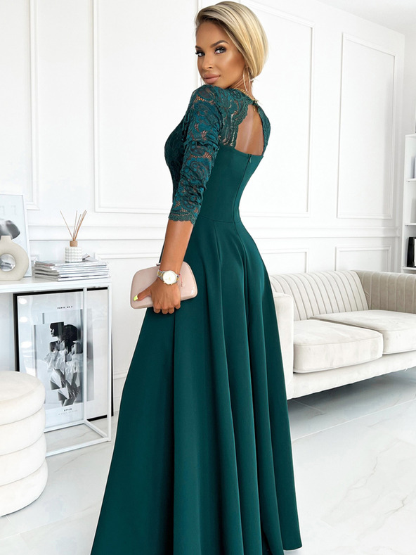 numoco Elegantné čipkované dlhé šaty s výstrihom - zelené Numoco AMBER