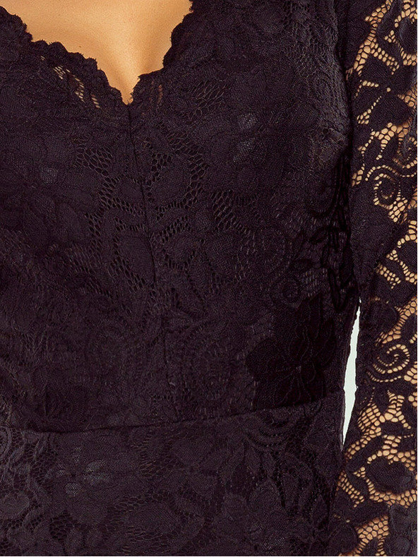 numoco Šaty s čipkovaným výstrihom - čierne Numoco